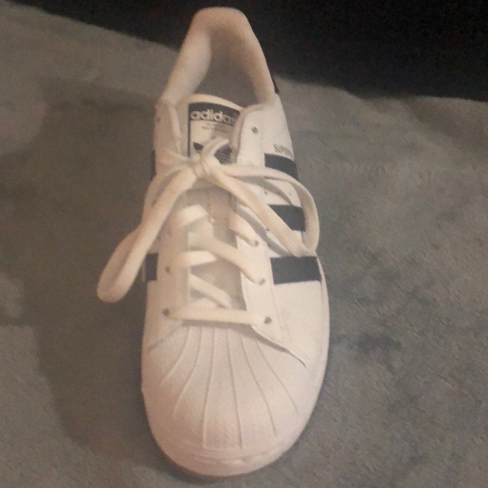 Adidas Superstar - Picture 3 of 4